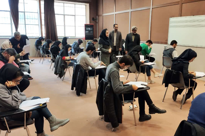 رقابت بیش از ۴۰۰ داوطلب ورود به عرصه گردشگری اصفهان رقابت بیش از ۴۰۰ داوطلب ورود به عرصه گردشگری اصفهان