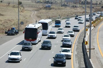راه‌های استان قزوین برای استقبال از مسافران نوروزی آماده می‌شود