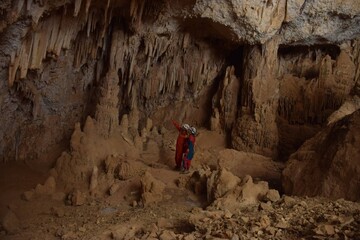 غار گود بودنگاه، پدیده طبیعی شگفت‌انگیز استان یزد