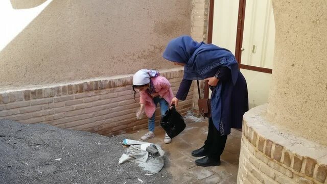 پاکسازی مسیرهای اصلی گردشگری بافت تاریخی شهرستان اردکان