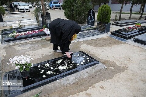 دیدار با رفتگان در آخرین پنجشنبه سال