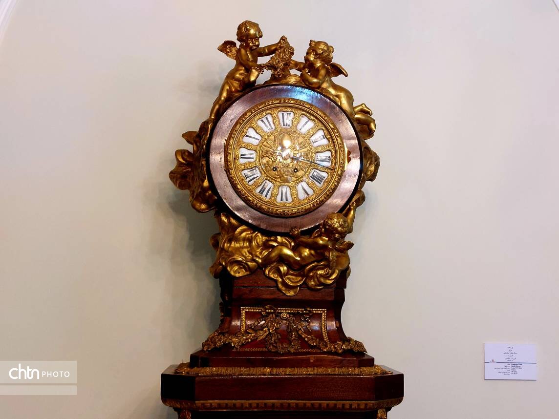 در این خانه قجری زمان ایستاده است!/ ساعت به وقت تاریخ