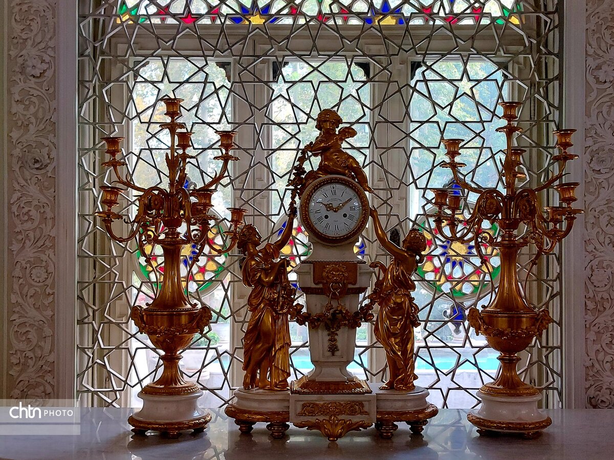 در این خانه قجری زمان ایستاده است!/ ساعت به وقت تاریخ