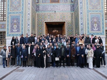 آیین استقبال از نوروز با حضور دانشجویان خارجی در موزه ملی ملک برگزار شد