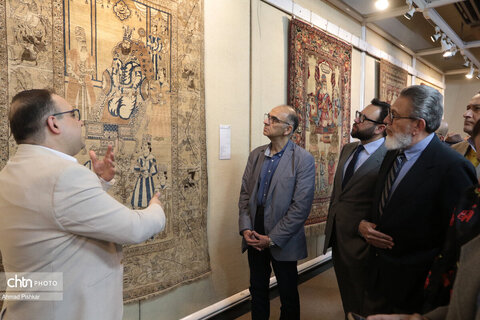 افتتاح گالری بافته‌های تصویری پژوهشی در فرش‌های تصویری عصر قاجار در موزه فرش