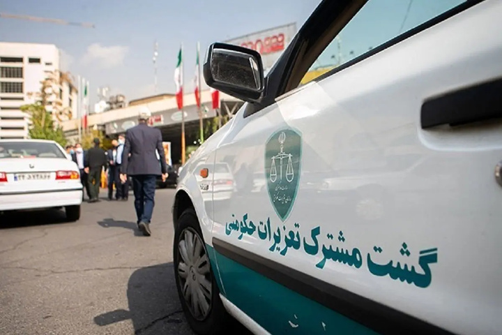 نظارت بر ارائه خدمات تا ۲۱ فروردین ادامه دارد/ سامانه پیامکی ۳۰۰۰۰۰۱۳۵ آماده دریافت گزارشهای مردمی نظارت بر ارائه خدمات تا ۲۱ فروردین ادامه دارد/ سامانه پیامکی ۳۰۰۰۰۰۱۳۵ آماده دریافت گزارشهای مردمی