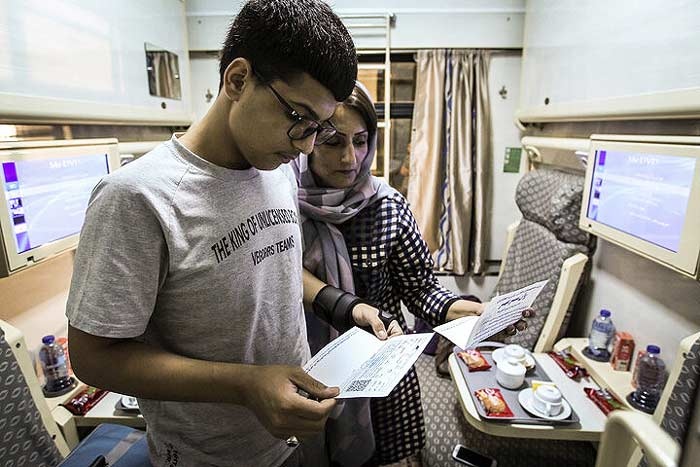 توصیههای پلیس راهآهن به مسافران نوروزی/ بیش از ۶ میلیون نفر با قطار سفر خواهند کرد توصیههای پلیس راهآهن به مسافران نوروزی/ بیش از ۶ میلیون نفر با قطار سفر خواهند کرد