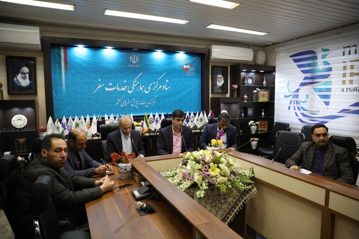 ازدحام مرز بازرگان و استفاده از مرزهای جایگزین برای سفر به ترکیه/ تعطیلی بندر آفتاب و چارک به دلیل شرایط جوی / انجام ۵ هزار بازدید نظارتی و ۷۰۰ اخطار و تعلیق ازدحام مرز بازرگان و استفاده از مرزهای جایگزین برای سفر به ترکیه/ تعطیلی بندر آفتاب و چارک به دلیل شرایط جوی / انجام ۵ هزار بازدید نظارتی و ۷۰۰ اخطار و تعلیق