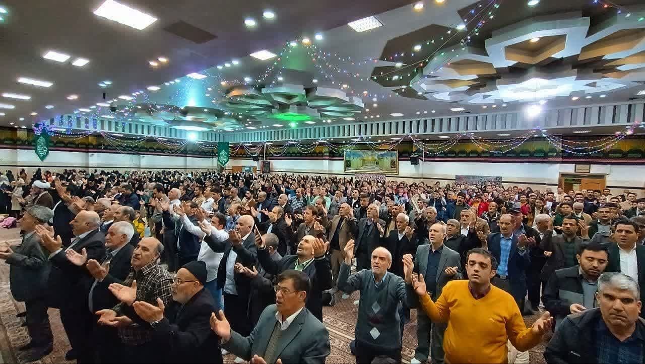 اجرای برنامههای مختلف نوروزی در حسینیه اعظم زنجان