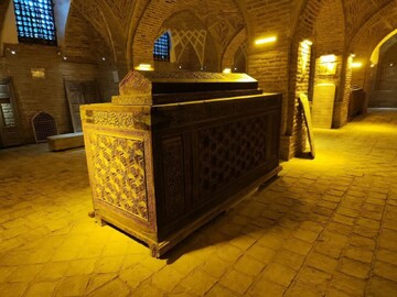 نمایشگاه نوروزی کتیبه‌های سنگی و چوبی مسجد امام خمینی(ره) سمنان برپا شد