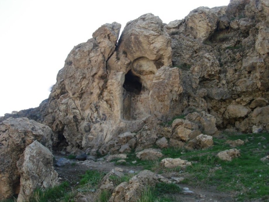 کتیبه کانی اژدهای اشنویه، یکی از قدیمی‌ترین اسناد مرتبط با آب در شمال غرب ایران