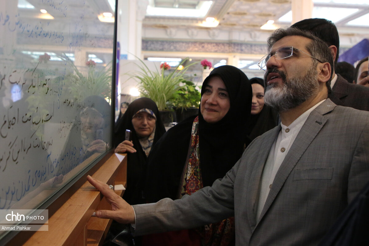 صنایعدستی همواره در کنار مناسک و مناسبتهای دینی و مذهبی قرار داشته است/ برپایی ۵۰ غرفه صنایعدستی در سی و یکمین نمایشگاه قرآنکریم