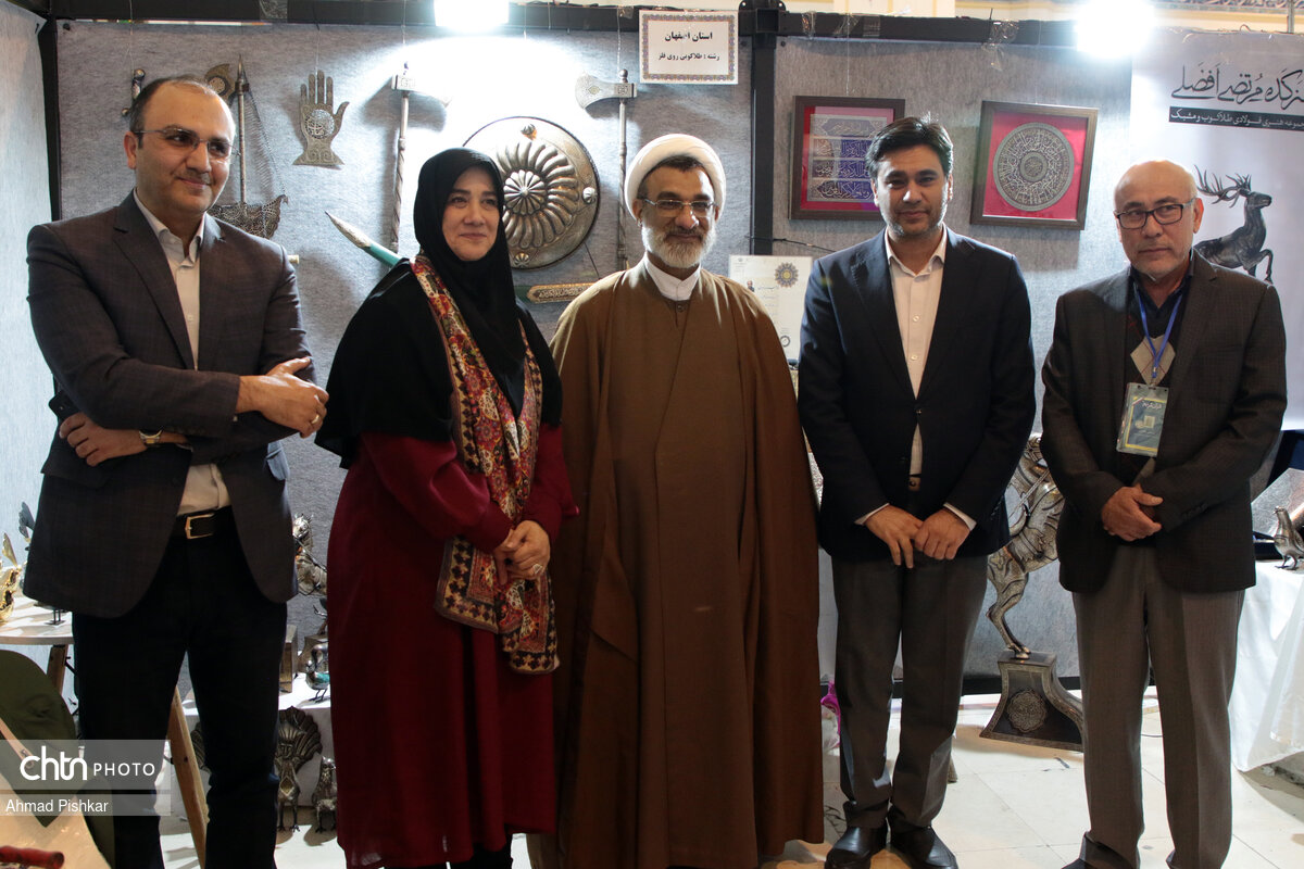 صنایعدستی همواره در کنار مناسک و مناسبتهای دینی و مذهبی قرار داشته است/ برپایی ۵۰ غرفه صنایعدستی در سی و یکمین نمایشگاه قرآنکریم
