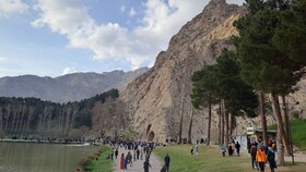 اقامت بیش از ۱۰۵ هزار نفر گردشگر و آسیب‌دیده جنگ در کرمانشاه/ طاق‌بستان دومین اثر پربازدید کشور در ایام نوروز/ بیش از ۱۴۰۰ بازدید نظارتی از تاسیسات گردشگری