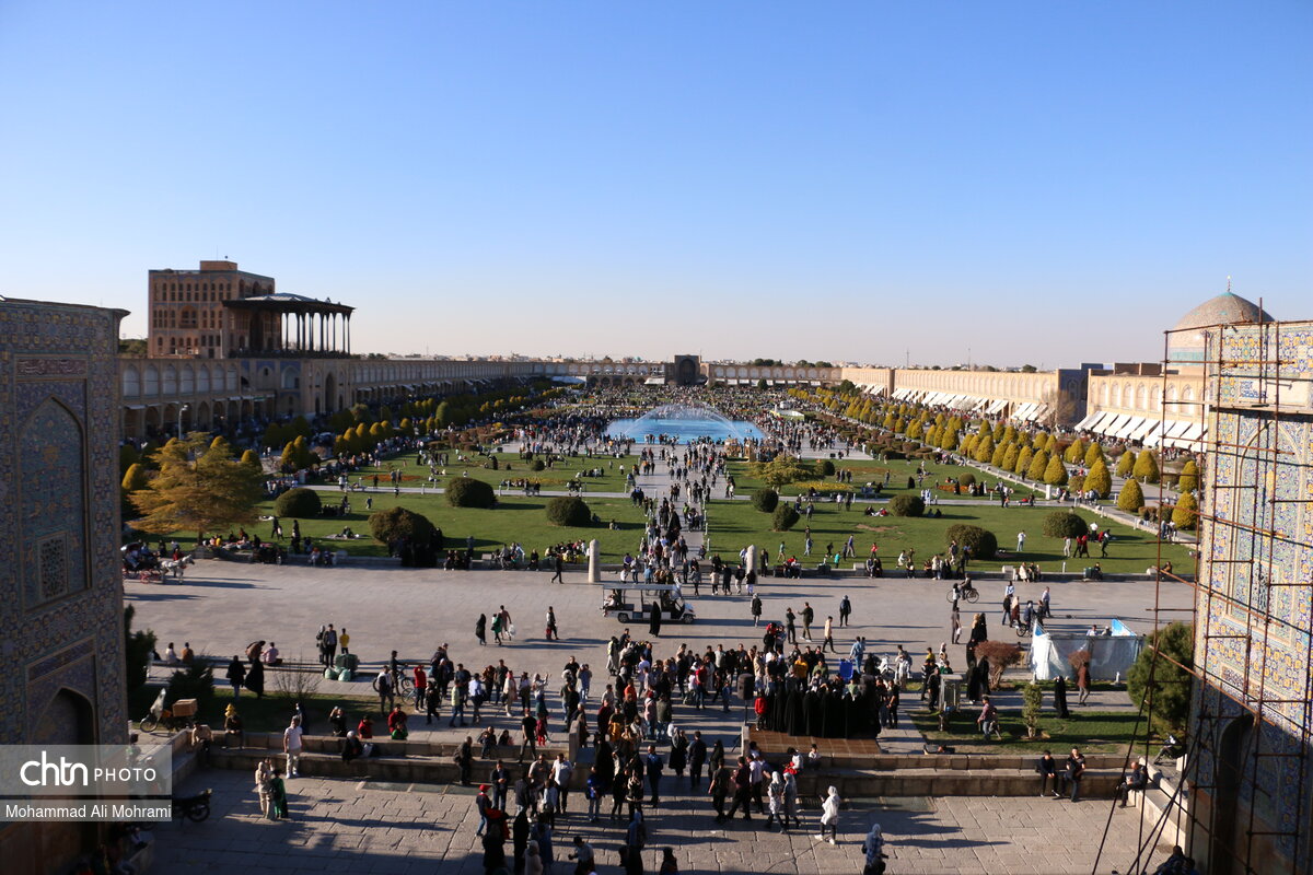 نوروز-اصفهان-گردشگران
