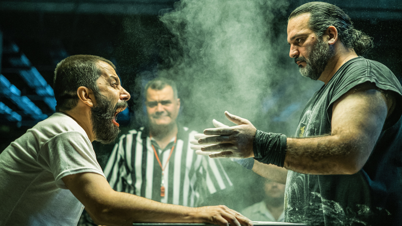 «تمساح خونی» رکورد فروش روزانه و هفتگی سینما را شکست/ فروش ٧ میلیاردی در یک روز!