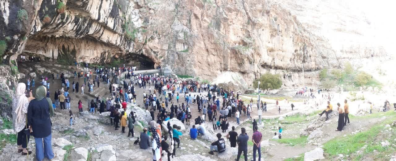 کارگاه نقاشی نوروزی در محوطه تاریخی اشکفتسلمان ایذه اجرا شد