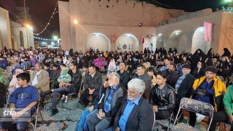 استقبال بی نظیر از برنامه های متنوع فرهنگی در مراسم بزرگداشت روز شهرستان های مهریز وتفت