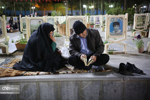 شب قدر نوزده رمضان 1403 در گلستان شهدا اصفهان