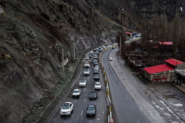 جزئیاتی از علل ترافیک سنگین جاده چالوس و آزادراه تهران - شمال