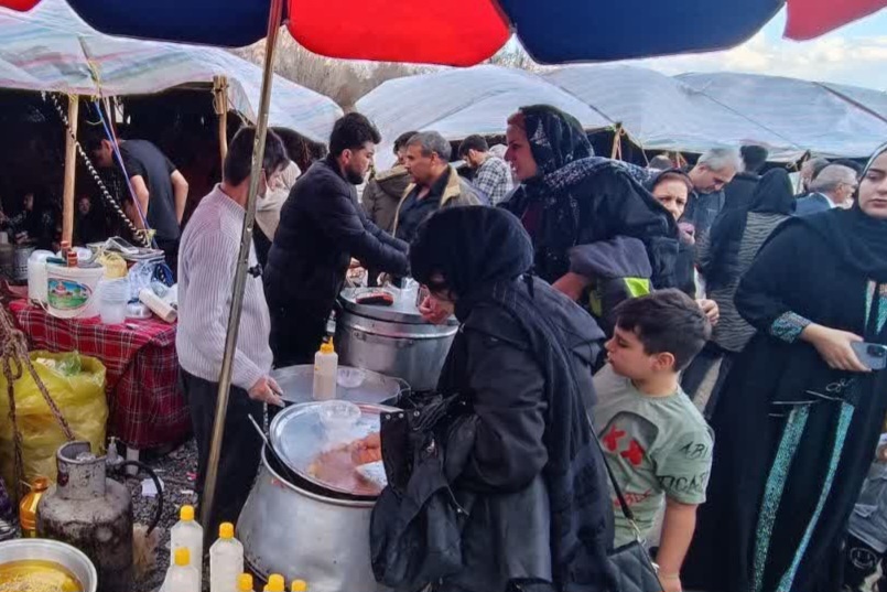 صنایع دستی دوباره خودی نشان داد/ غرفهدارانی که از شرایط برپایی نمایشگاه و فروش رضایت داشتند