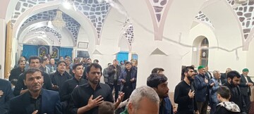 برگزاری مراسم شب احیا در مساجد تاریخی تربت حیدریه