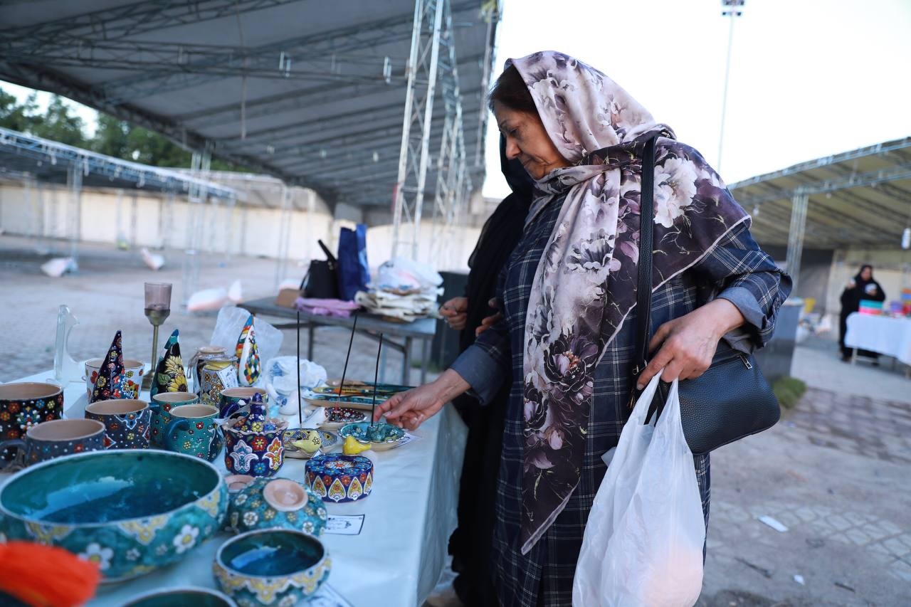برپایی نمایشگاه نوروزی صنایعدستی در اهواز با حال و هوای شبهای قدر