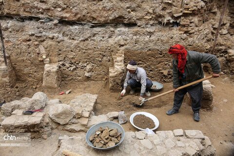 کشف آثاری از تاریخ گمشده اصفهان در گذر کمر زرین