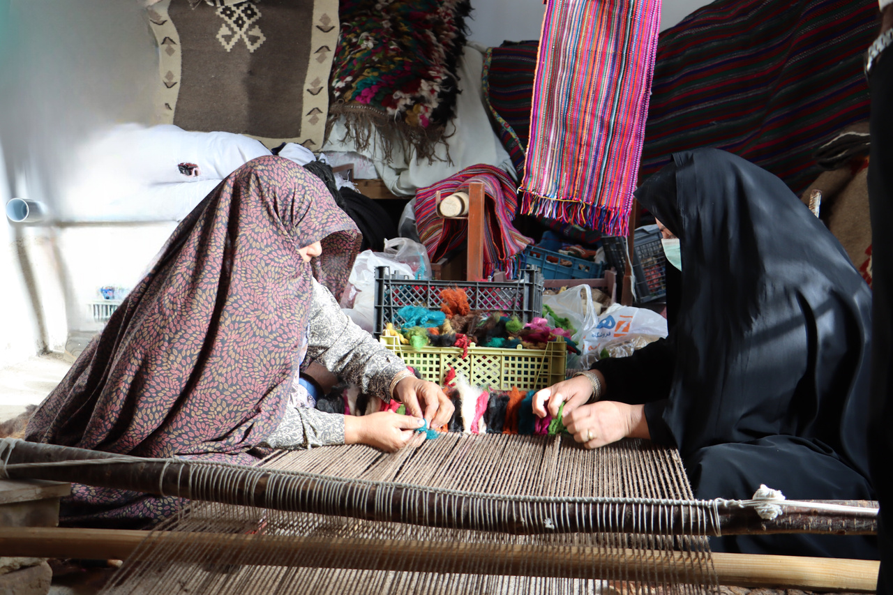 خرسک‌بافی، هنر کهن دست‌ زنان روستای افتر