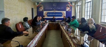 جلسه بررسی وضعیت انجمن‌های تاسیسات گردشگری استان مرکزی برگزار شد
