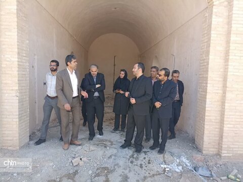 بازدید مدیرکل میراث‌فرهنگی سیستان و بلوچستان از پروژه مرمت بنای تاریخی ملک 