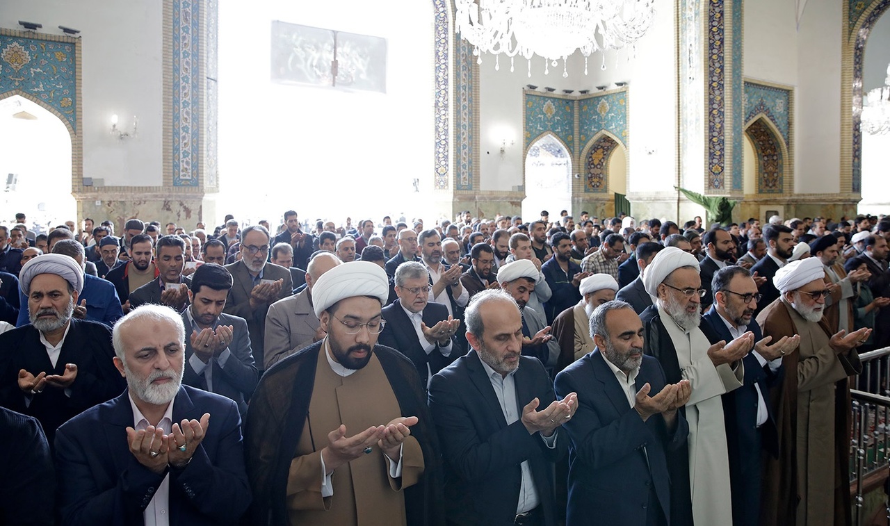 شکوه نماز عید فطر در کنار خورشید خراسان