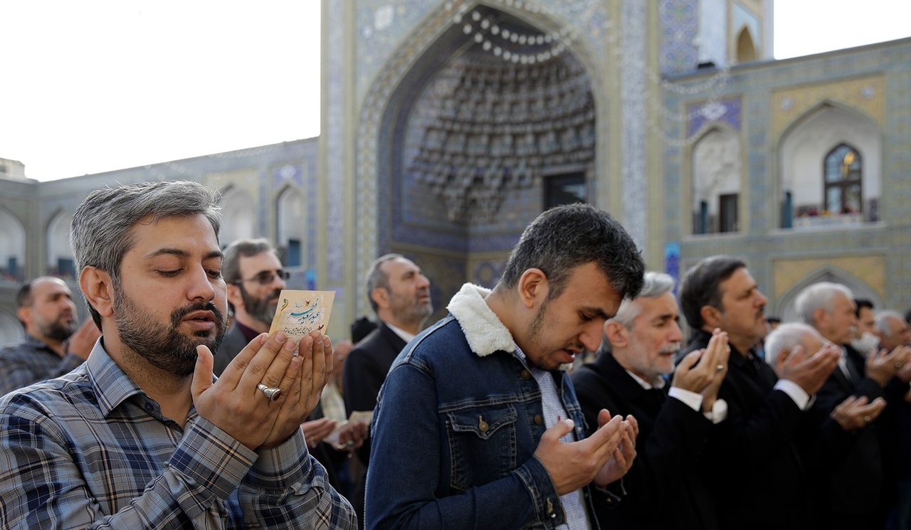 شکوه نماز عید فطر در کنار خورشید خراسان