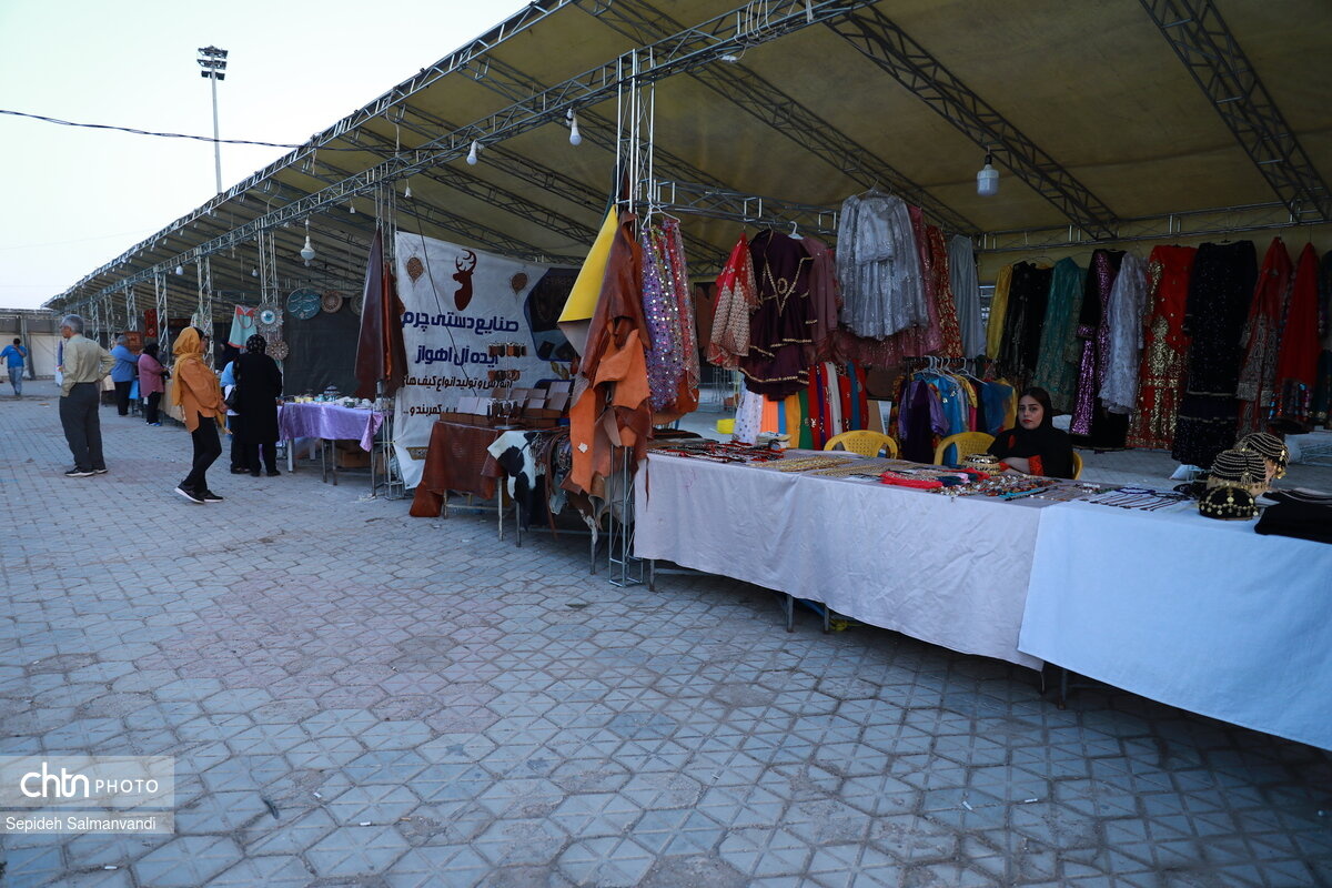 نمایش عیدانه صنایعدستی و هنر اقوام ایرانی در اهواز بهمناسبت عید فطر