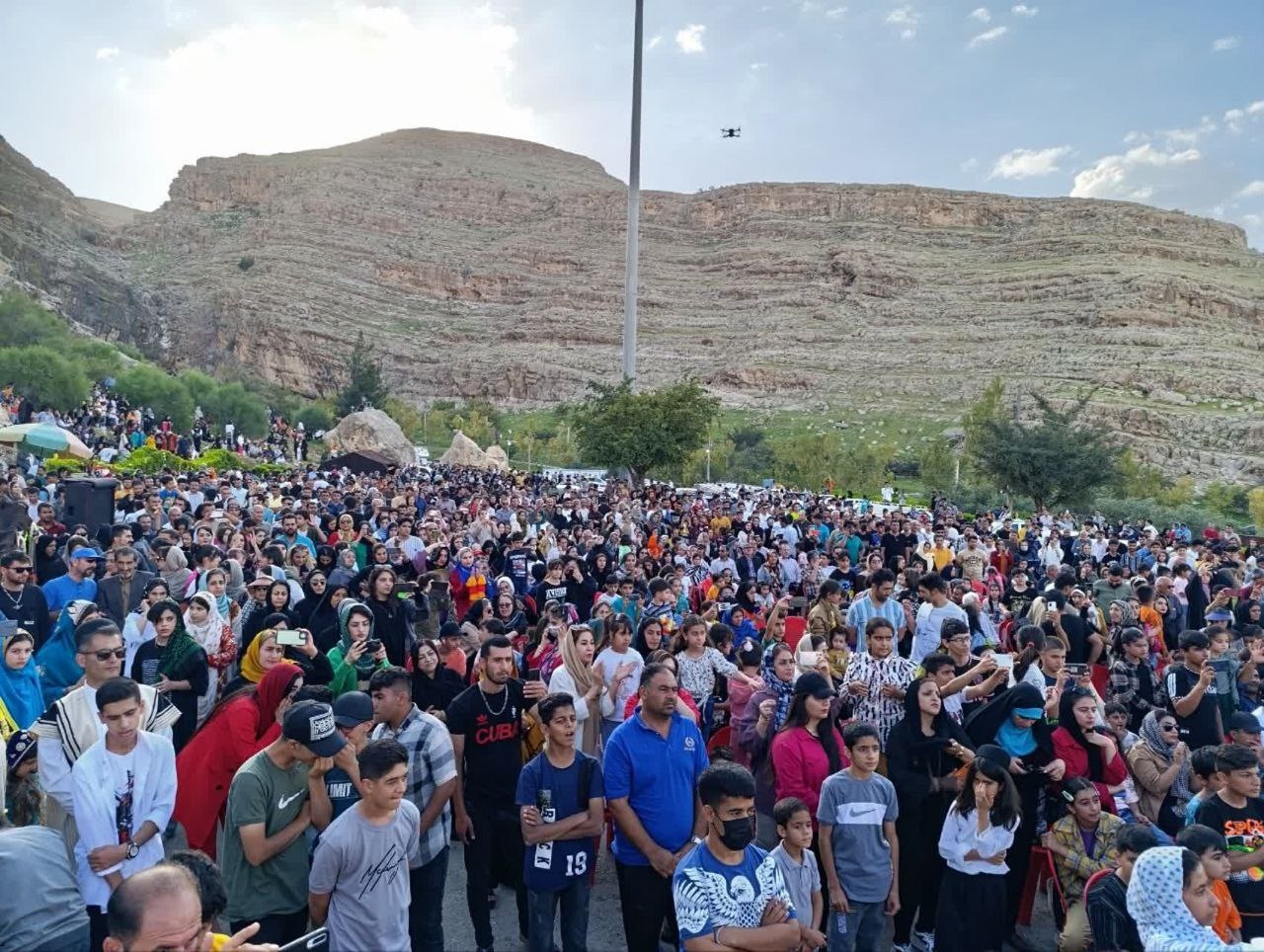 استقبال چندهزار نفری از جشن اقوام ایرانی در ایذه