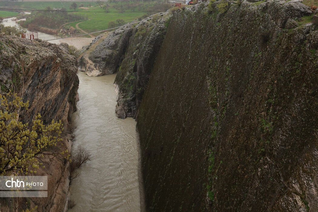 نوروزگردی در چهارمحال و بختیاری/ از جنگلهای بلوط تا هفت چشمه سینی