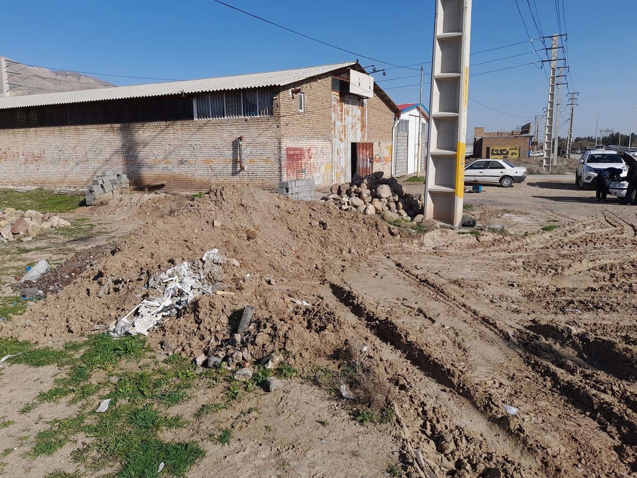 دستگیری عامل حفاری غیرمجاز در شهرستان شبستر