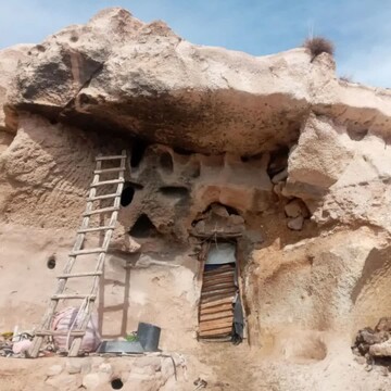 آغاز تحقیقات برای احداث اقامتگاه بومگردی در روستای صخره‌ای ساران