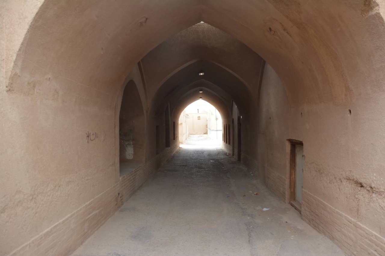 افزایش تخصیص اعتبار برای تکمیل بازار جعفر خان بفروئیه