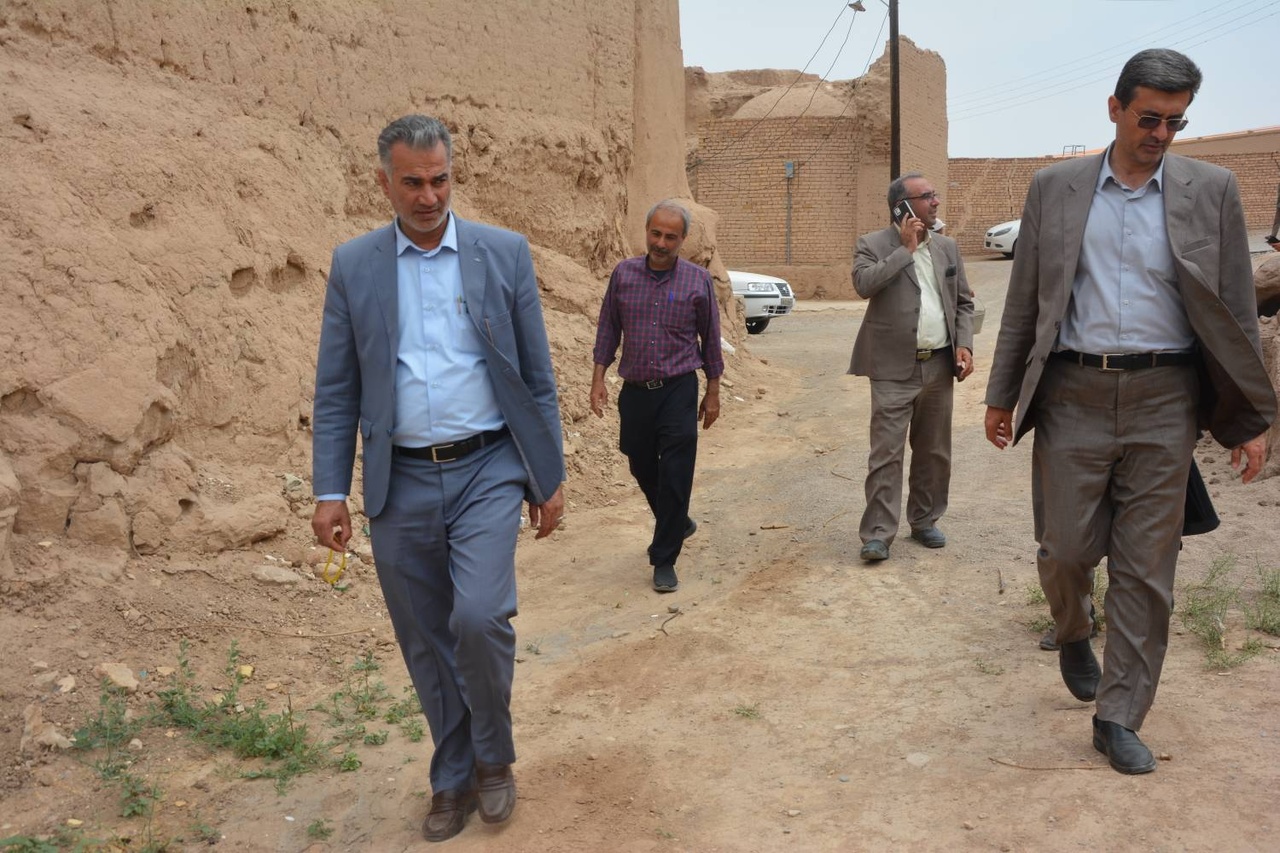 قلعه مهرجرد و بارجین مرمت میشود