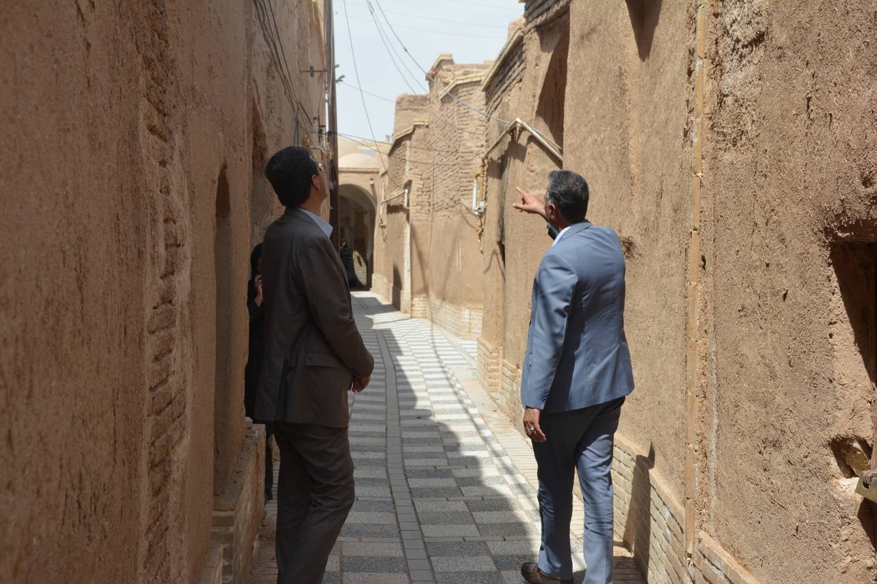 قلعه مهرجرد و بارجین مرمت میشود