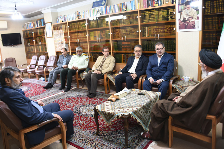 میراث‌فرهنگی اصفهان باید دوباره زنده شود/ با همت جمعی موزه بزرگ اصفهان را تأسیس کنیم