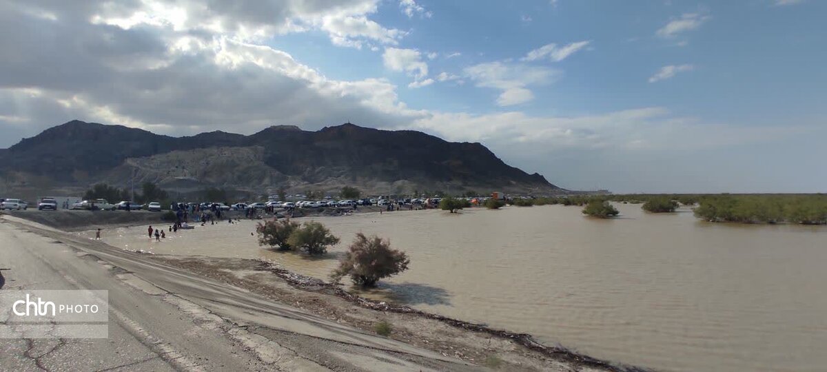 بازگشت زندگی به سیستان/ احیای موقت گردشگری در تالاب بینالمللی هامون