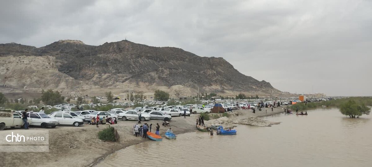 بازگشت زندگی به سیستان/ احیای موقت گردشگری در تالاب بینالمللی هامون