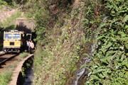 همنوایی رود و ریل در مسیر راه آهن لرستان