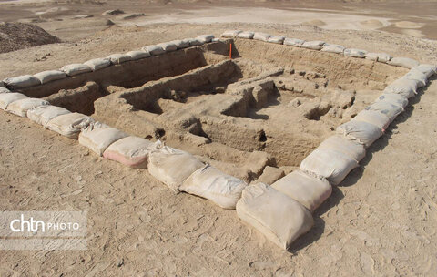 کشف معماری ۴۵۰۰ ساله در تپه پیرزال سیستان