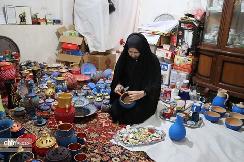 رشته های صنایع دستی در بخش مشکان شهرستان خوشاب شاملفرت بافی .تراش سنگهای قیمتی.نقاشی و نقطه کوبی روی سفال.محصولات چرمی دست دوز.گلیم بافی.جاجیم بافی دوخت لباسهای سنتی.