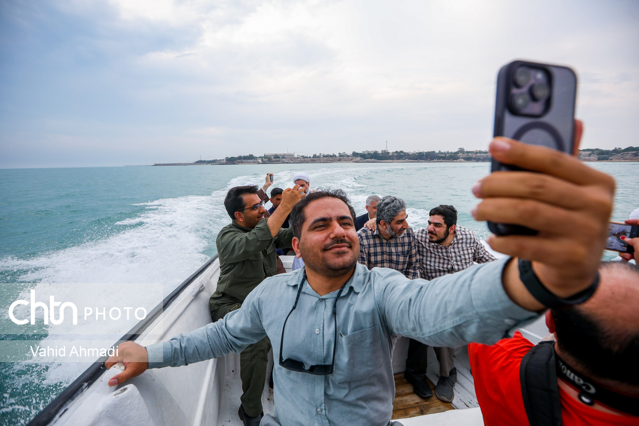 بازدید خبرنگاران خارجی از بوشهر