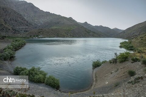 نمایی زیبا از دریاچه فیروزه ای گهر  لرستان