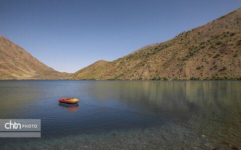 نمایی زیبا از دریاچه فیروزه ای گهر  لرستان